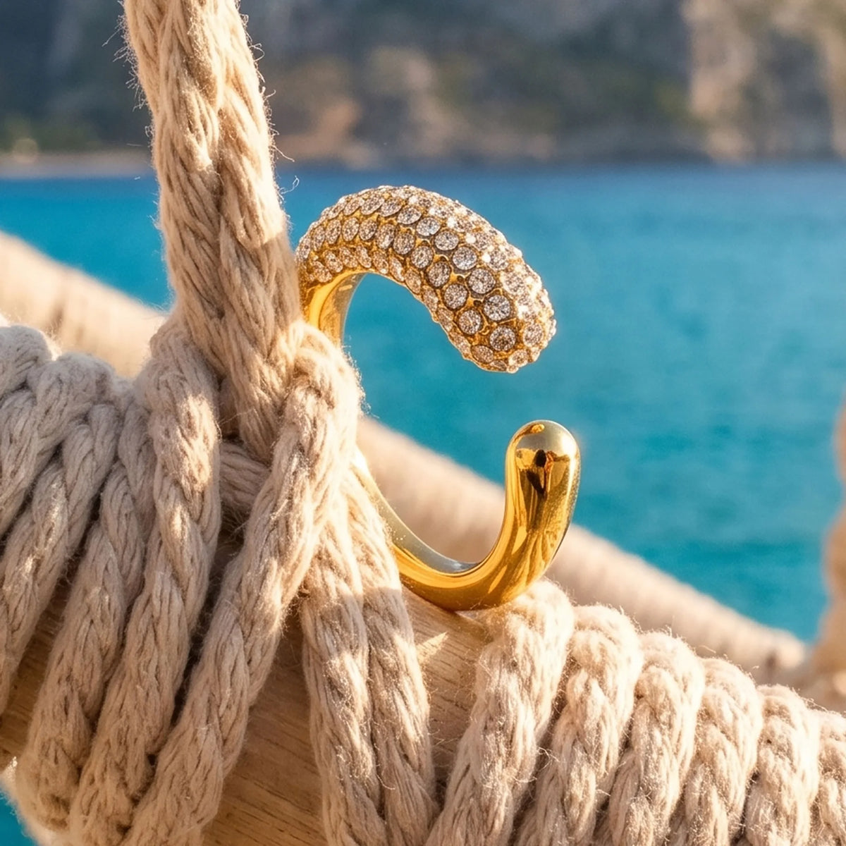 MICANS GOLD-WHITE RING