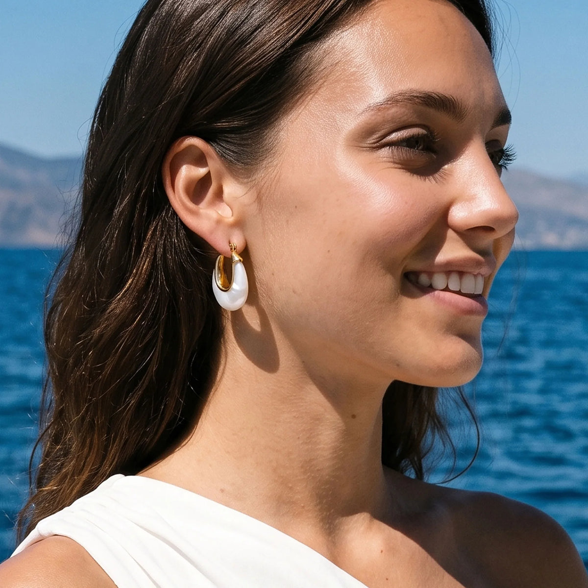 LACTEUS WHITE HOOPS
