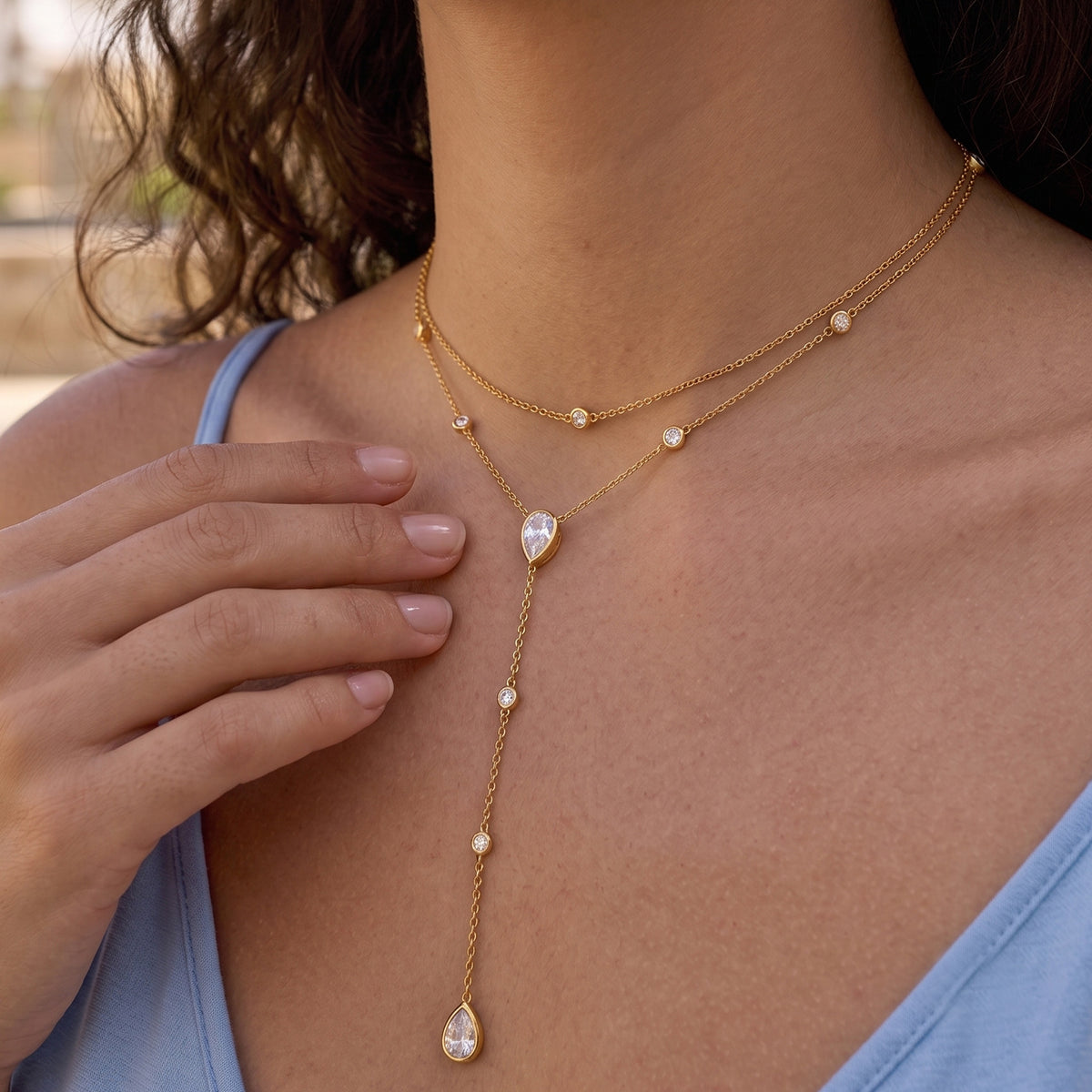 CORUSCUS GOLD Y NECKLACE