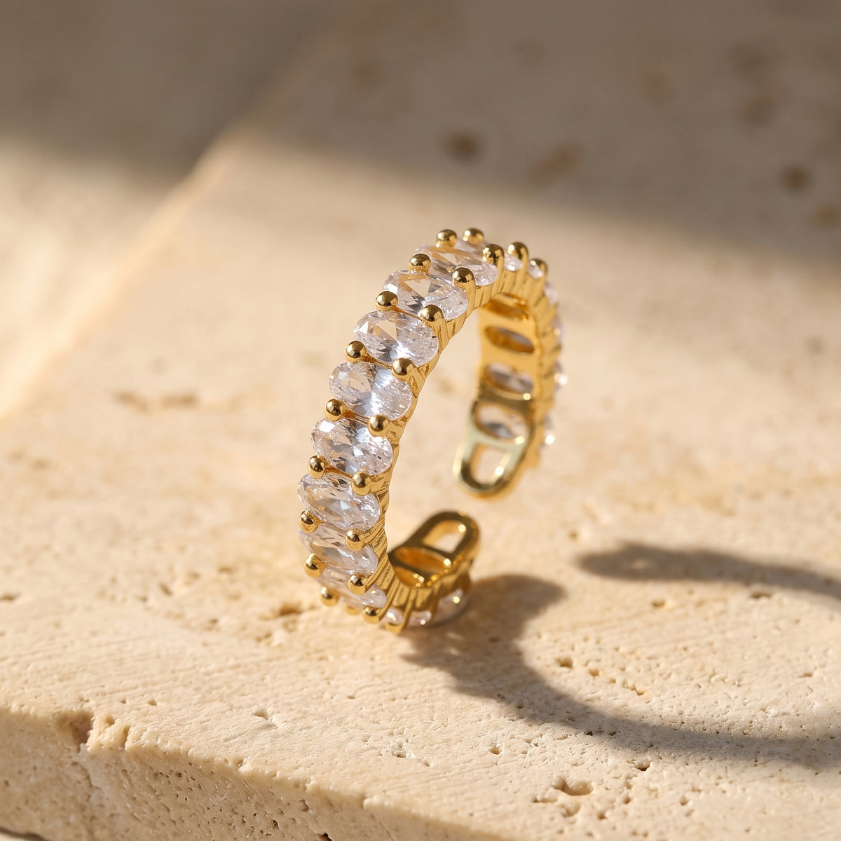 ORBIS GOLD-WHITE RING